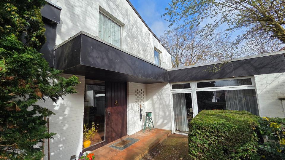 Einfamilienhaus Isernhagen - 8 Zimmer, 275 m&sup2;, 699.000&euro; | Angebot:27131468