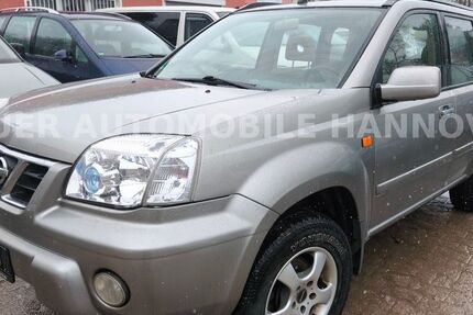 Nissan X-Trail 209.605 km 3.299 &euro; Hannover 30419