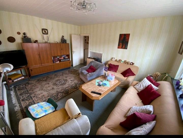 Doppelhaushälfte Burgwedel - 5 Zimmer, 100 m&sup2;, 250.000&euro; | Angebot:24745463