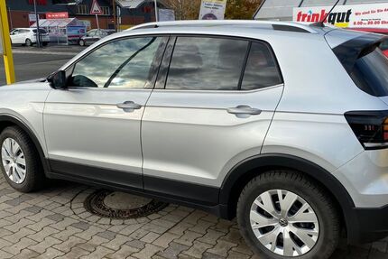 VW T-Cross 27.098 km 22.999 &euro; Sarstedt 31157