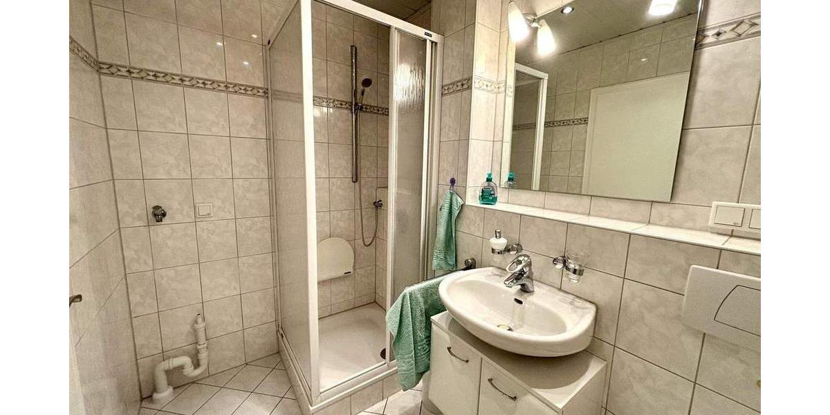 Etagenwohnung Laatzen Alt-Laatzen - 2 Zimmer, 59 m&sup2;, 146.000&euro; | Angebot:25835319