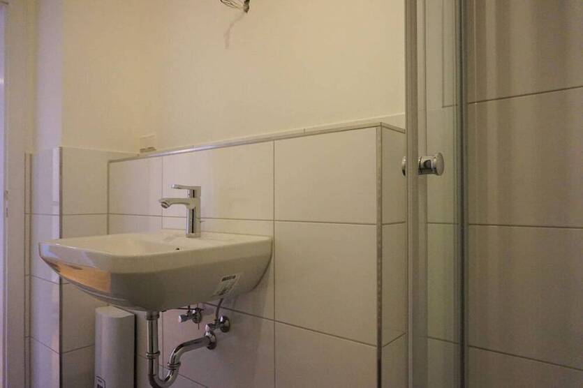 Sanierte schicke 2-Zimmer-Wohnung mit Balkon in Hannover-Vahrenwald!