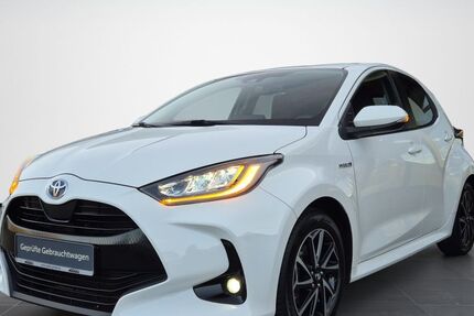 Toyota Yaris 64.900 km 17.480 € Hannover 30177