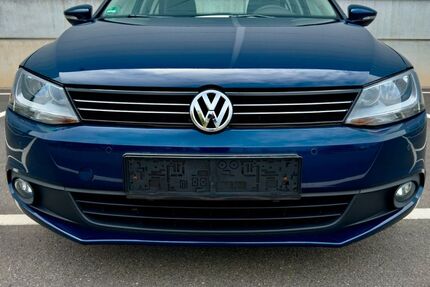 VW Jetta 100.481 km 6.799 &euro; Hannover 30165