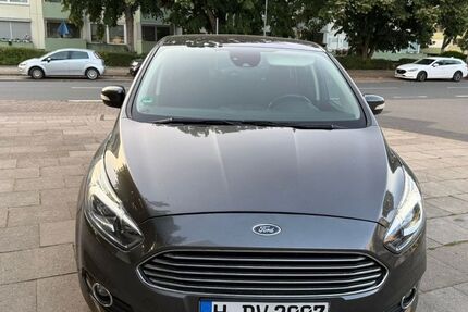 Ford S-Max 209.000 km 12.500 &euro; Laatzen 30880