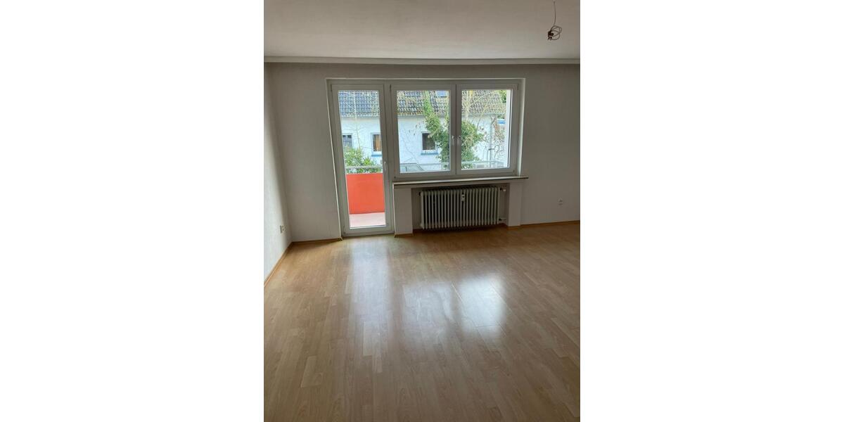 Etagenwohnung Bad Nenndorf - 3 Zimmer, 72 m&sup2;, 612&euro; | Angebot:25962463