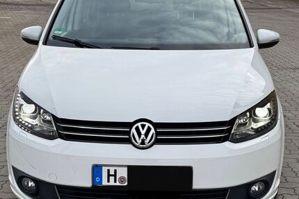 VW Touran 160.515 km 10.450 &euro; Hannover 30165