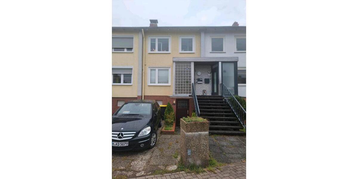 Reihenhaus Langenhagen - 4 Zimmer, 130 m&sup2;, 1.800&euro; | Angebot:25307916