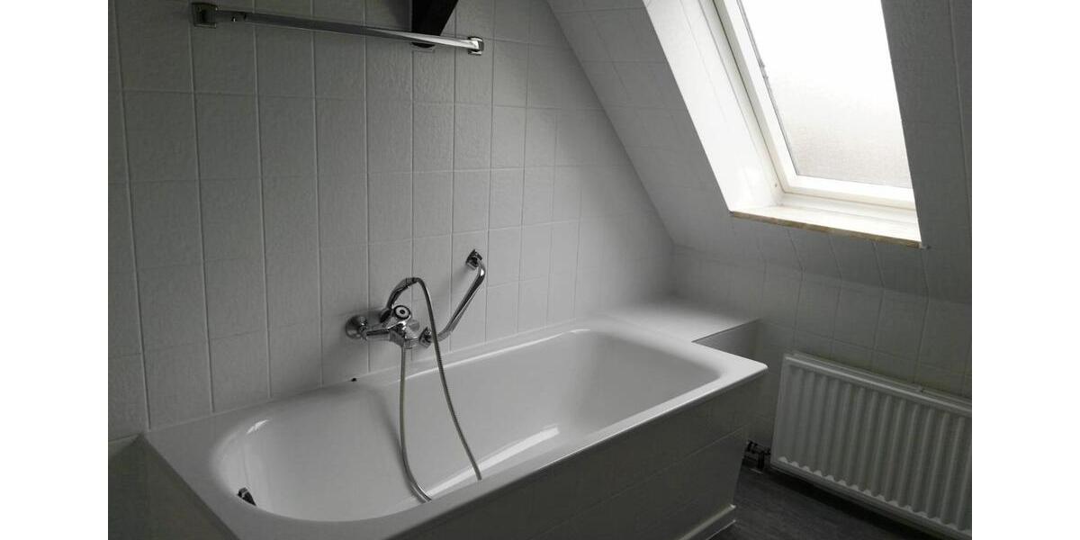 Maisonettenwohnung Algermissen - 6 Zimmer, 160 m&sup2;, 1.200&euro; | Angebot:24841248