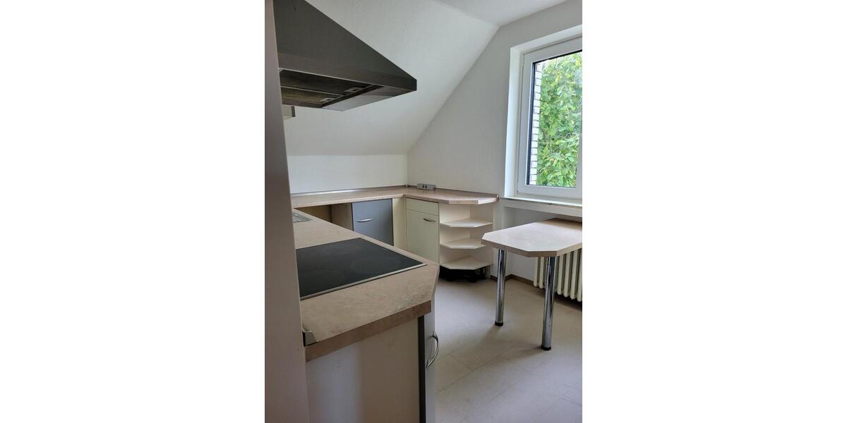 Dachgeschoßwohnung Langenhagen Engelbostel - 4 Zimmer, 88 m&sup2;, 800&euro; | Angebot:26618650