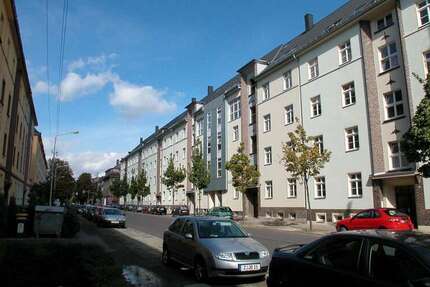 Wohnung zum Mieten in Zwickau 550 € 93.26 m²