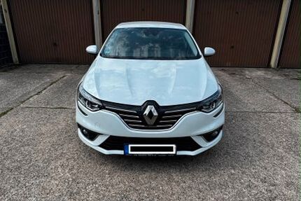 Renault Megane 90.000 km 13.990 &euro; Hildesheim 31137