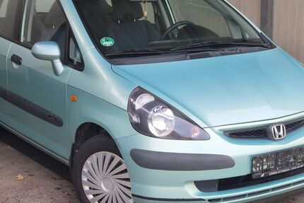 Honda Jazz 144.000 km 2.490 € Hannover 30453