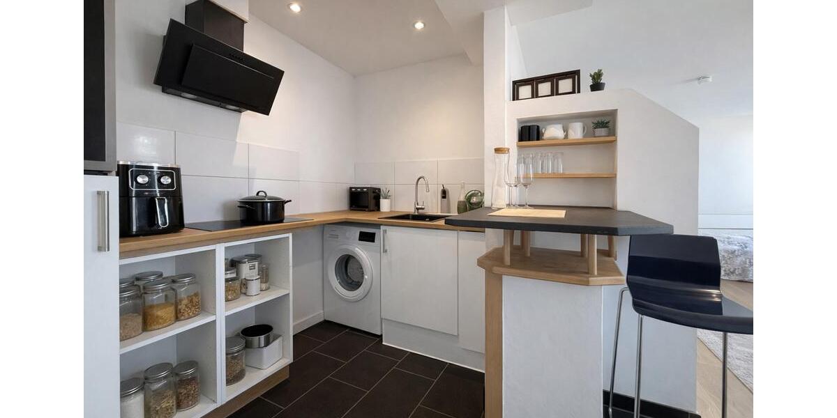 Renovierte 1-Zi.-Whg. über den Dächern Lindens 1 zimmer