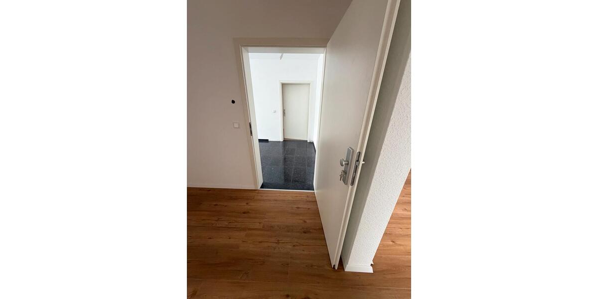 Etagenwohnung Hannover Misburg-Anderten - 2.5 Zimmer, 72 m&sup2;, 1.200&euro; | Angebot:27590462