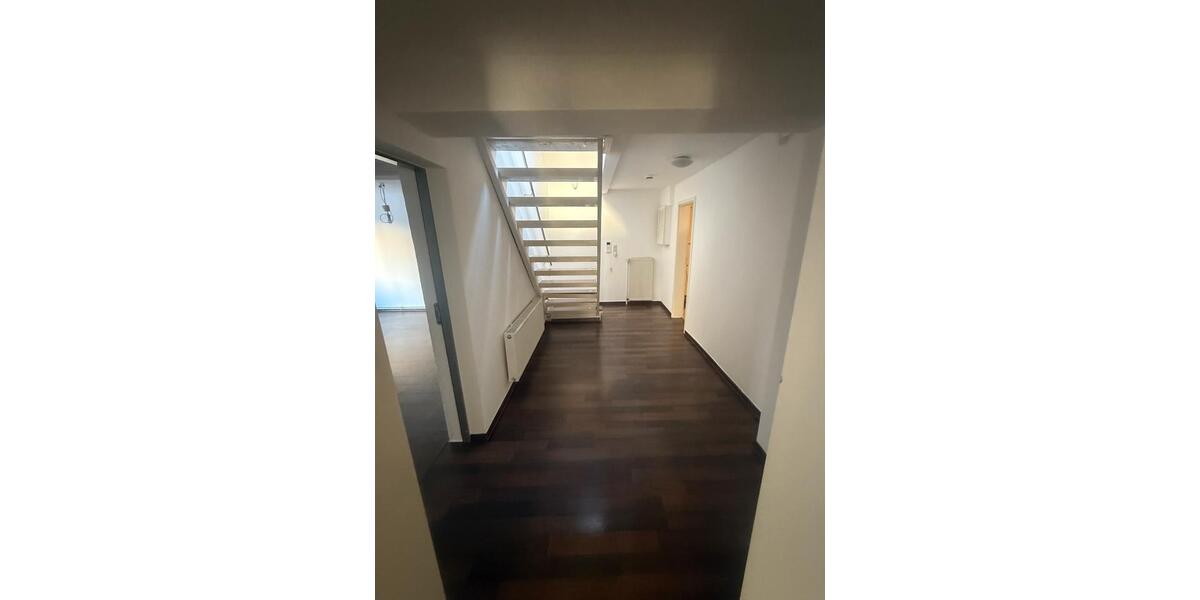 Einfamilienhaus Hannover Buchholz-Kleefeld - 4 Zimmer, 180 m&sup2;, 1.950&euro; | Angebot:25131400