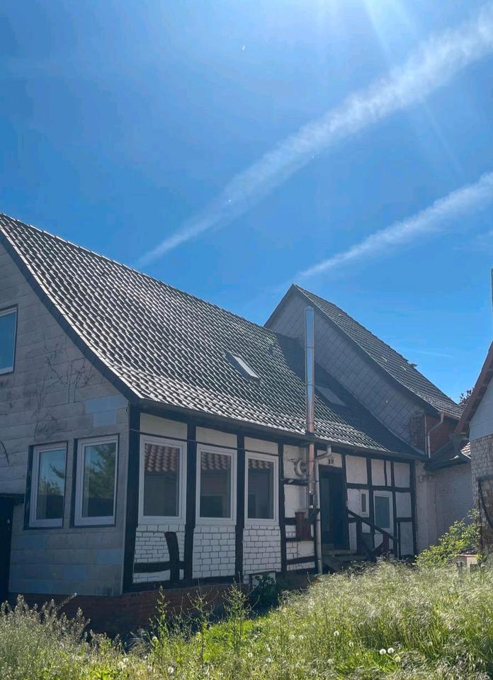 Groses Haus in Bad Münder, Bakede Mitte zu vermieten