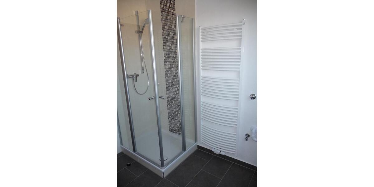 Dachgeschoßwohnung Hildesheim Himmelsthür - 2 Zimmer, 69 m&sup2;, 650&euro; | Angebot:26440255