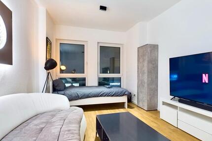 NeubauFahrstuhlEinbauküche 1 zimmer