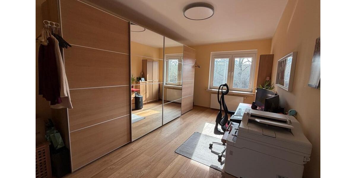 Etagenwohnung Hannover Döhren-Wülfel - 4 Zimmer, 103 m&sup2;, 379.000&euro; | Angebot:26826365