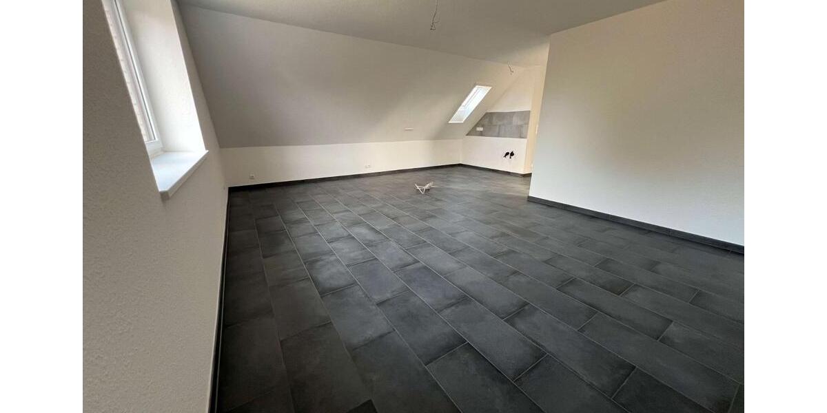 Dachgeschoßwohnung Burgdorf - 2 Zimmer, 54 m&sup2;, 129.000&euro; | Angebot:26123918