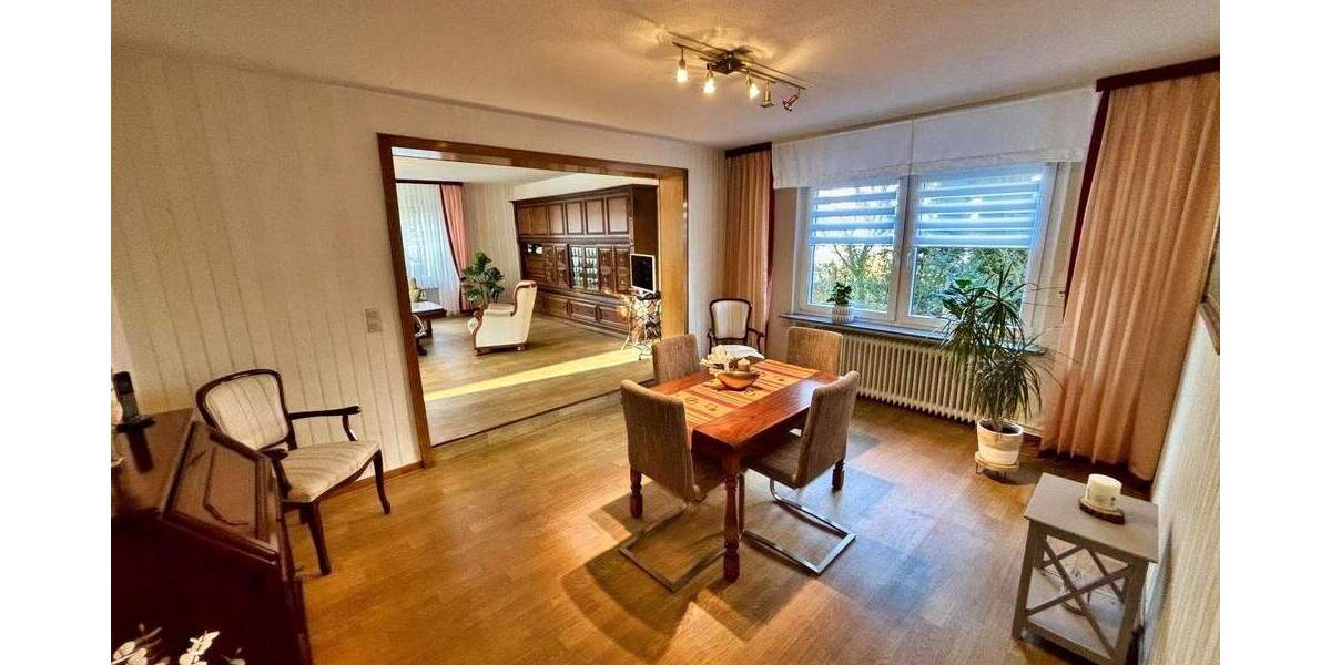 Einfamilienhaus Isernhagen Altwarmbüchen - 5 Zimmer, 192 m&sup2;, 599.000&euro; | Angebot:25372252