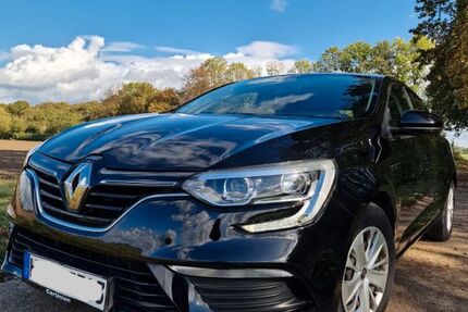 Renault Megane 21.830 km 12.899 &euro; Gehrden 30989