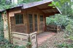 Einzigartiges Waldgrundstück mit Wochenendhaus und Teichzugang