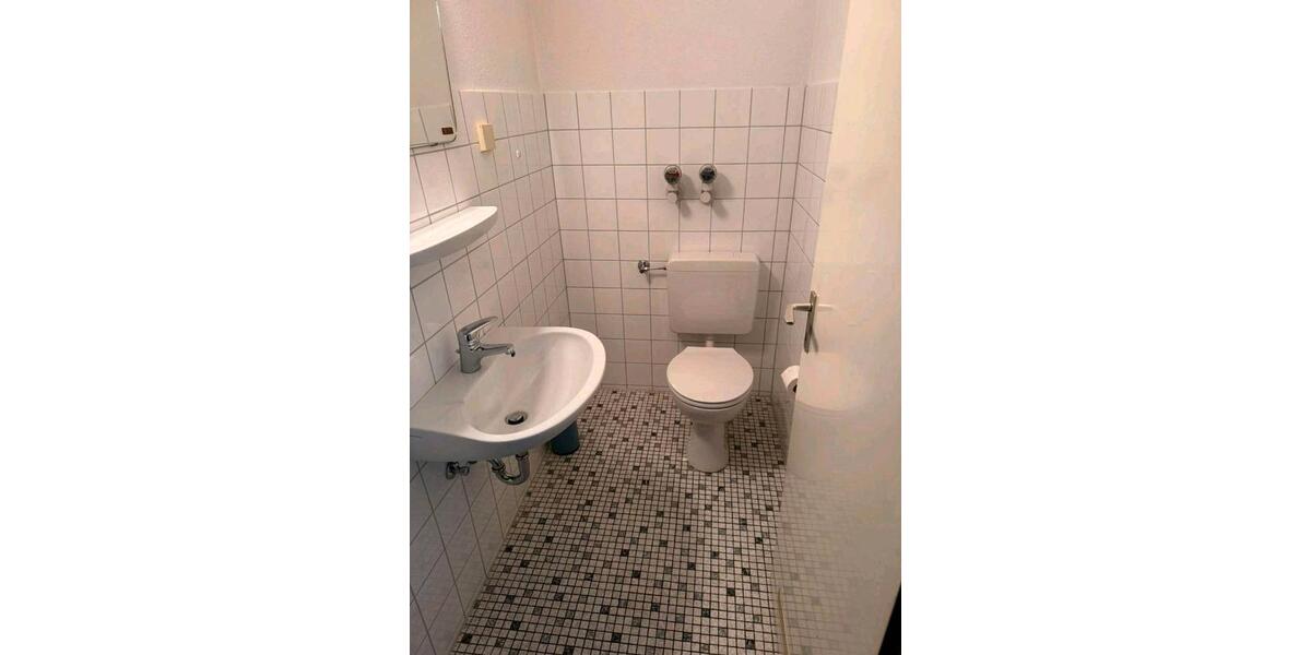 Etagenwohnung Hildesheim Bockfeld - 3 Zimmer, 97 m&sup2;, 175.000&euro; | Angebot:26045030