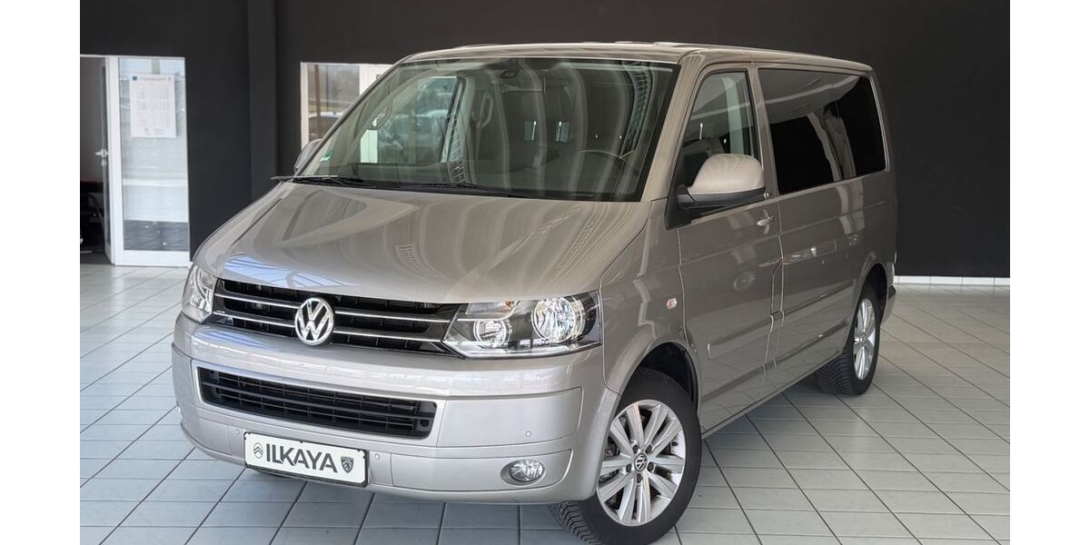 VW T5 Transporter 212.000 km 15.980 &euro; Giesen 31180