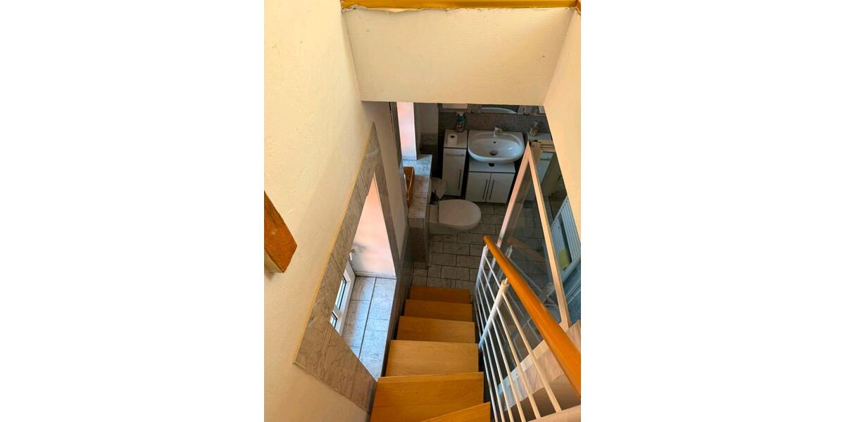 Reihenhaus Burgwedel - 5 Zimmer, 100 m&sup2;, 1.100&euro; | Angebot:27610329