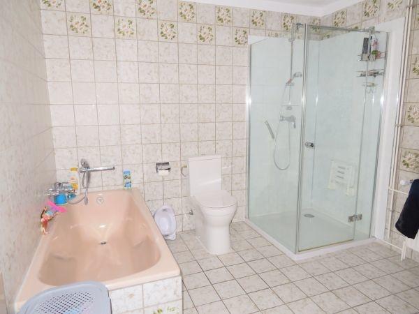 Erdgeschoßwohnung Langenhagen Engelbostel - 4.5 Zimmer, 140 m&sup2;, 1.300&euro; | Angebot:26068362