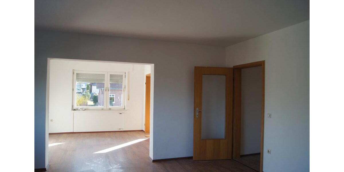 Etagenwohnung Bad Münder am Deister - 3.5 Zimmer, 98 m&sup2;, 620&euro; | Angebot:26368187