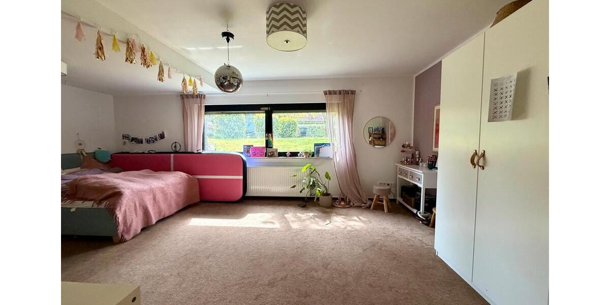 Einfamilienhaus Hannover Buchholz-Kleefeld - 9.5 Zimmer, 370 m&sup2;, 915.000&euro; | Angebot:26345085