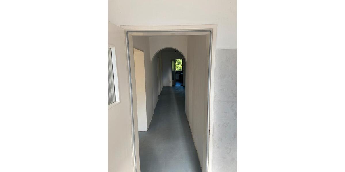 Einfamilienhaus Burgwedel - 7 Zimmer, 200 m&sup2;, 780.000&euro; | Angebot:27030022