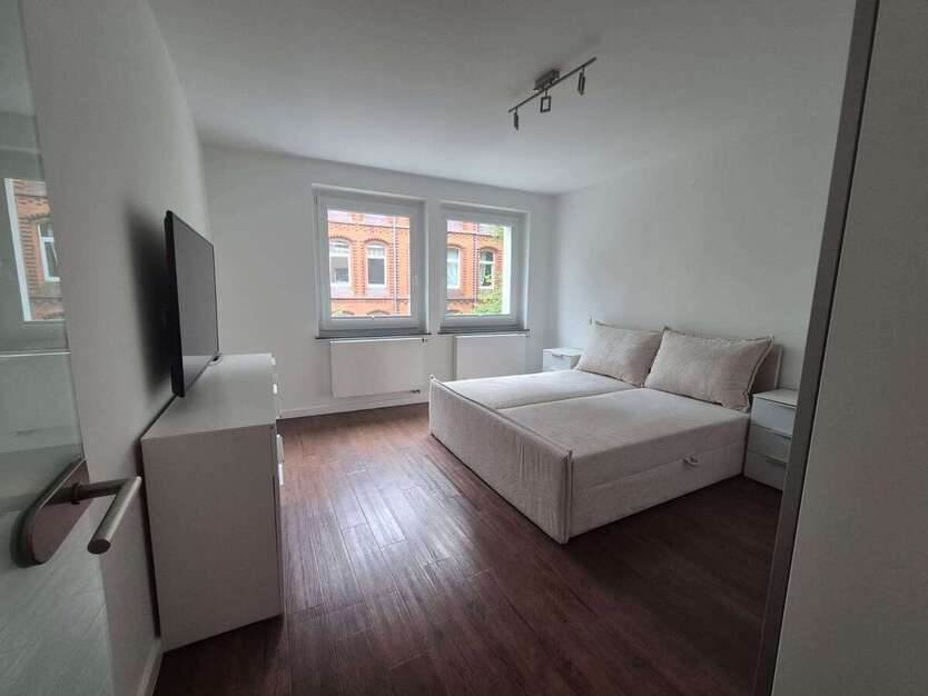Wohnung zum Mieten in Hannover 1.350 € 84 m² 3 zimmer