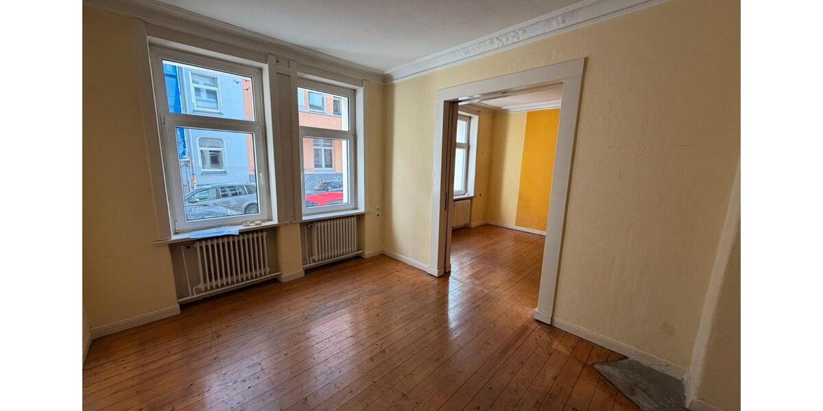 Hochparterre Hannover Linden-Limmer - 4 Zimmer, 81 m&sup2;, 310.000&euro; | Angebot:27192023