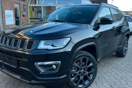 Jeep Compass 78.000 km 19.299 &euro; Barsinghausen 30890