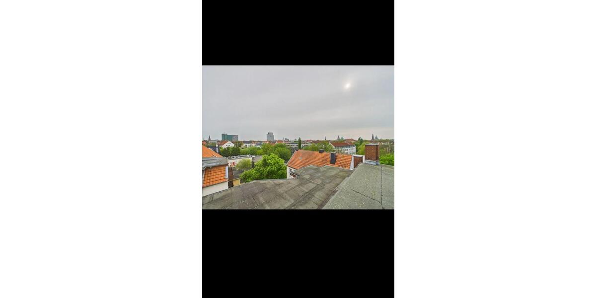 Zentrale Lage – Dachgeschoss mit Genehmigung 2 zimmer