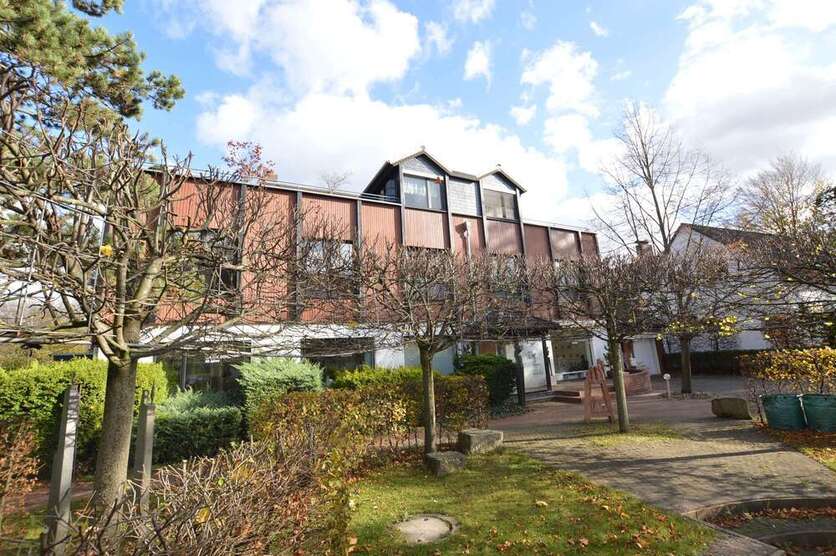 Büro in Langenhagen 560.000 € 325.2 m²