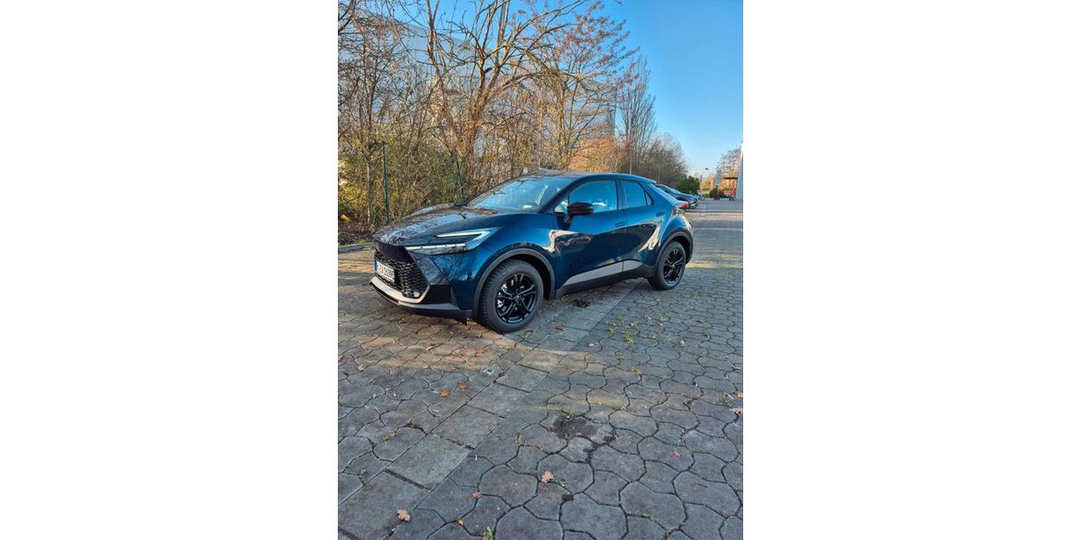 Toyota C-HR 4.000 km 44.900 &euro; Garbsen 30823