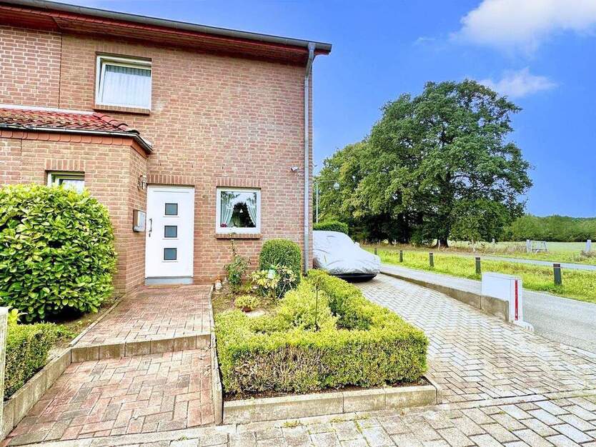 Charmantes und familienfreundliches Reihenendhaus in schöner Lage von Kaltenweide ! 5 zimmer