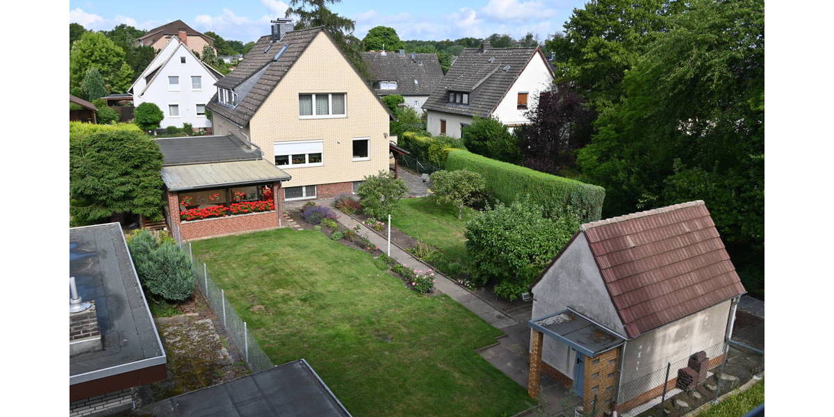 Mehrfamilienhaus, Wohnhaus Hannover / Ahlem Ahlem - 8 Zimmer, 177 m&sup2;, 694.000&euro; | Angebot:26450547