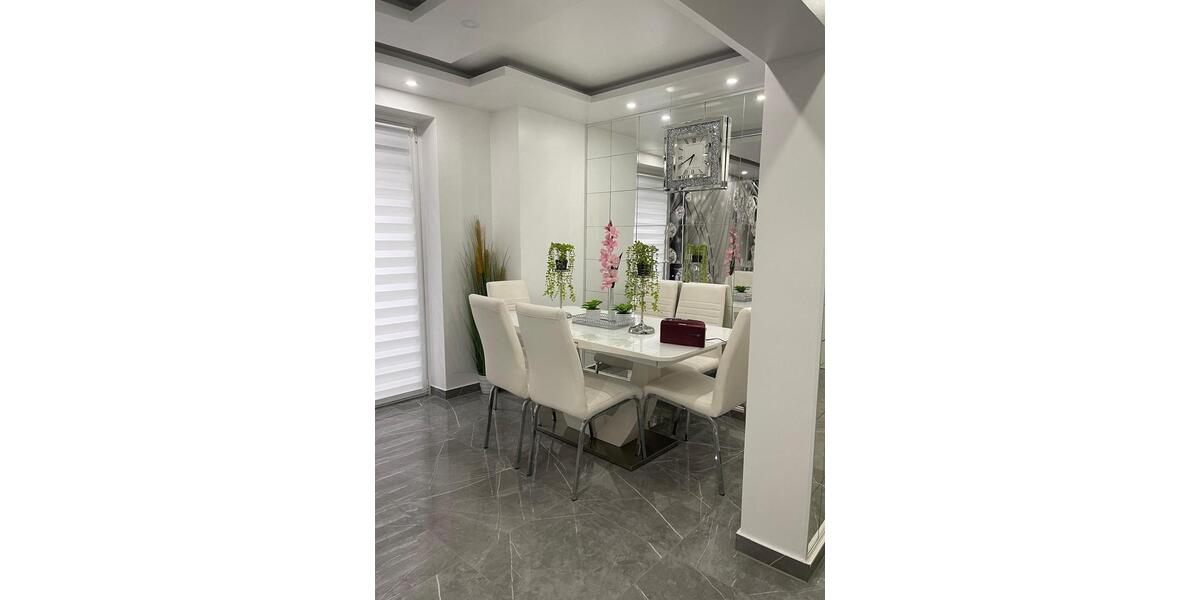 Doppelhaushälfte Laatzen - 6 Zimmer, 211 m&sup2;, 525.000&euro; | Angebot:27126852