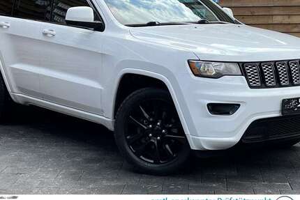 Jeep Grand Cherokee 181.330 km 26.900 € Langenhagen 30855