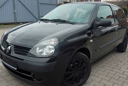 Renault Clio 99.800 km 2.690 &euro; Hannover 30455