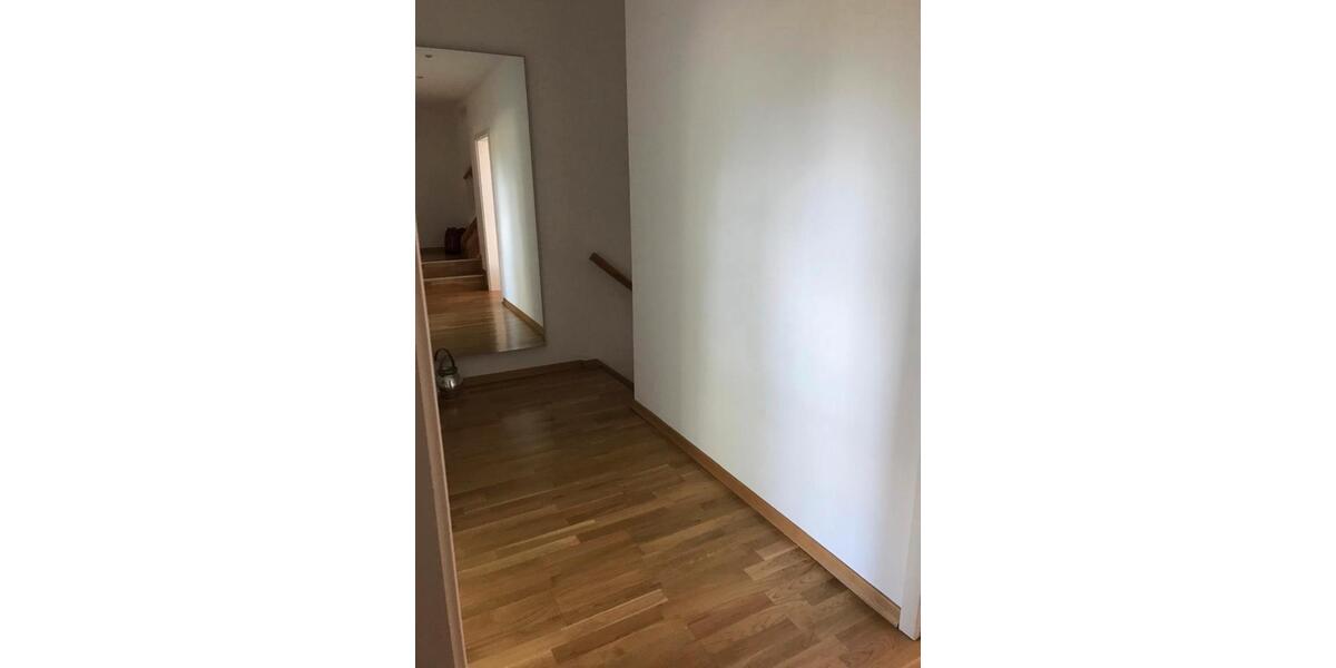Reihenhaus Isernhagen - 3 Zimmer, 121 m&sup2;, 1.870&euro; | Angebot:26229524