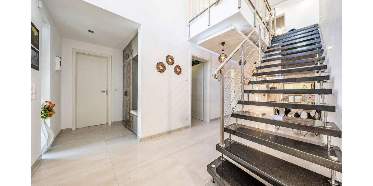 Einfamilienhaus Hannover / Isernhagen-Süd Isernhagen-Süd - 6 Zimmer, 242 m&sup2;, 2.050.000&euro; | Angebot:25731240