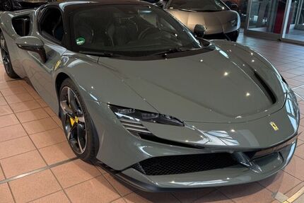 Ferrari SF90