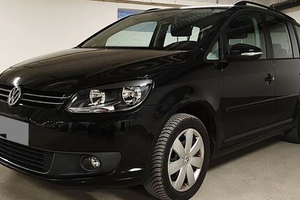VW Touran 87.277 km 9.700 &euro; Hannover 30539